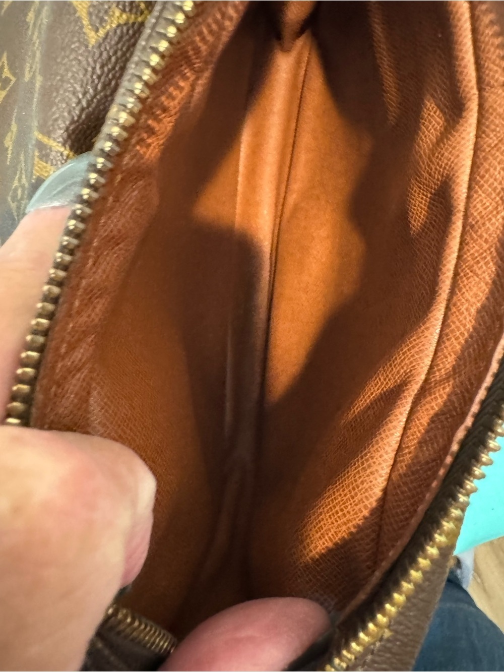 Louis Vuitton Monogram St Germaine 23 Crossbody - Picture 9 of 13